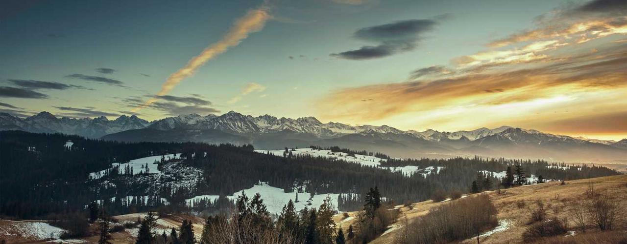 A random Thursday post at 06:11:02 PM