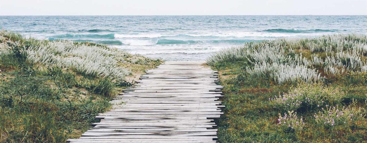 A random Thursday post at 12:11:01 PM