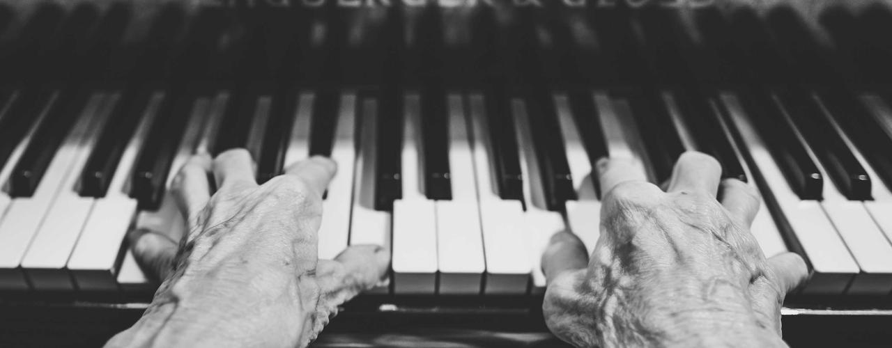 A random Sunday post at 06:11:01 PM